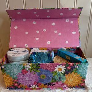 Floral Bath & Body Spa Gift Set (Blue)